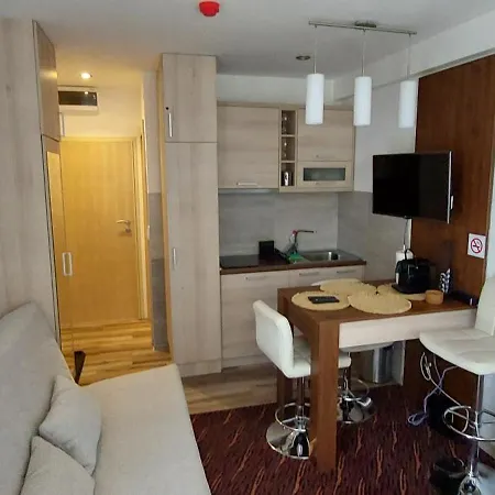 Apartment Zvoncica, Puzovic 22 *